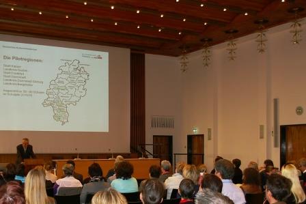 Dokumentation der Auftaktveranstaltung am 7. Mai 2015 in Frankfurt am Main